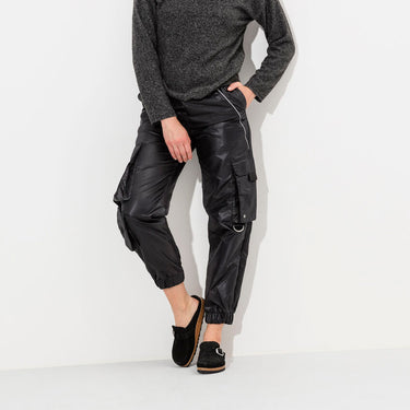 Women's Buckley Suede Leather Black Regular/Wide