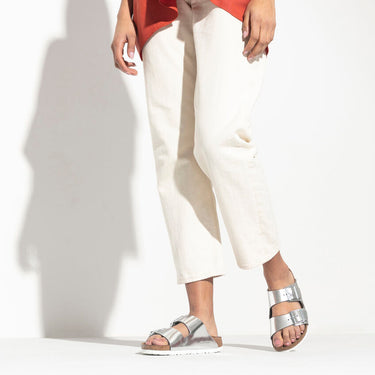 Women's Arizona Soft Footbed Leather Metallic Silver Medium/Narrow